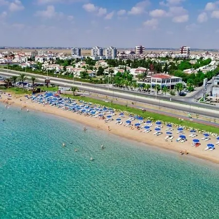 2 Bedrooms At Caesar & Iskele Claudius 9 Апартаменты