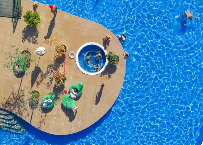 2 Bedrooms At Caesar & Iskele Claudius 9